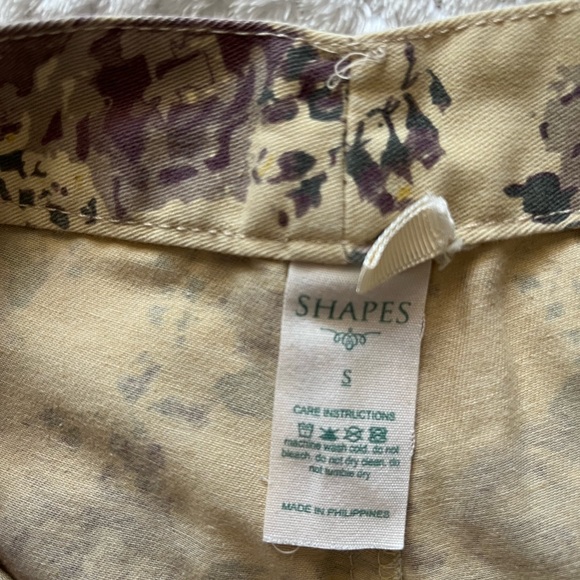Shapes Short Size S - Picture 2 of 2